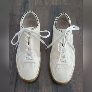 Rothys Sneakers, Women's size 8, Vanilla